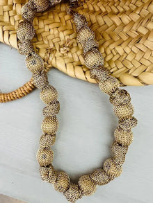 Collar  Bolas Malla
