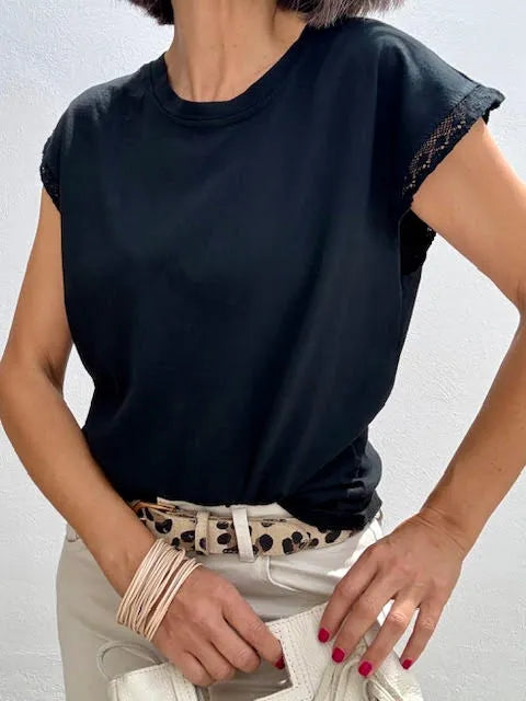 Camiseta Rechel Negro