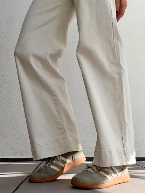 Pantalones Confort Beige