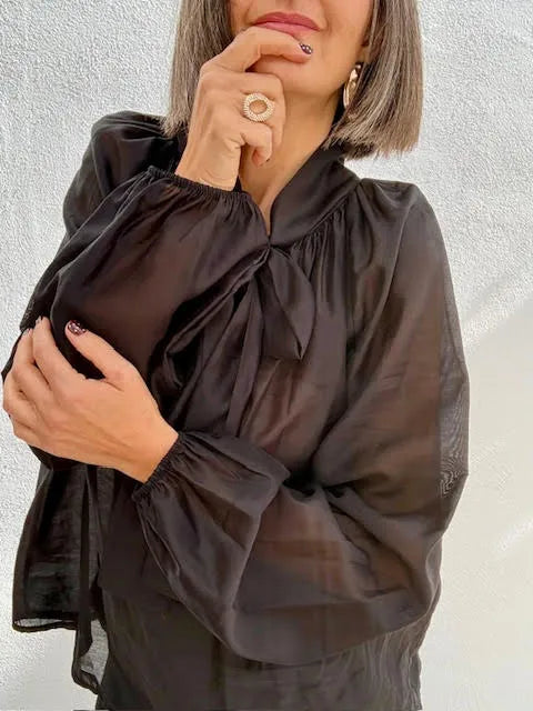 Blusa Otilia Lazada Negra