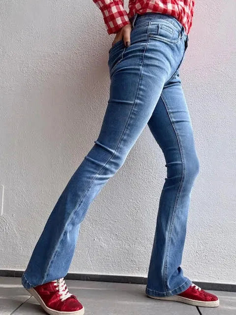 Pantalones Tejanos Flare