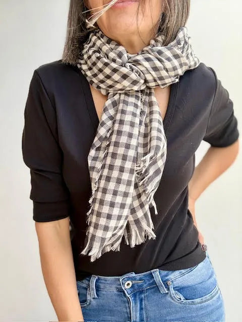 Fular Cuadros Gris