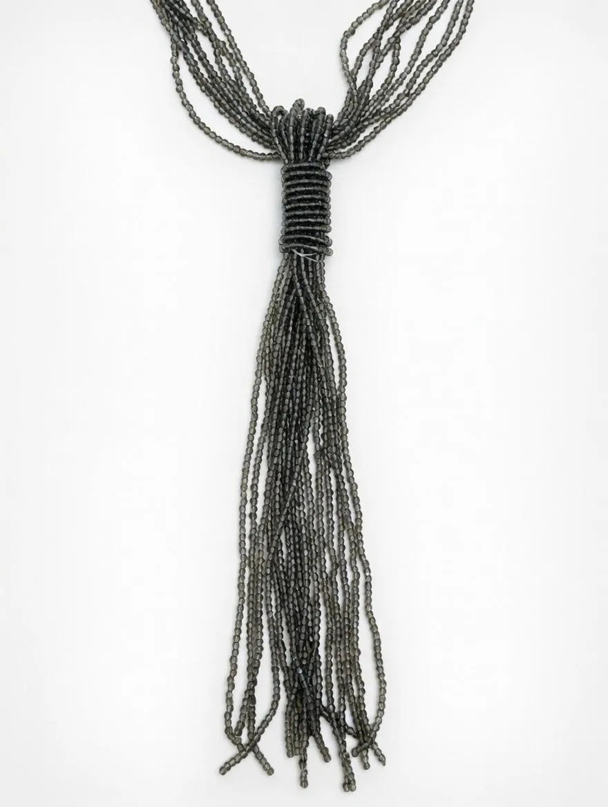 Collar Alondra Gris