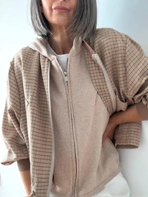 Chaleco Capucha Beige
