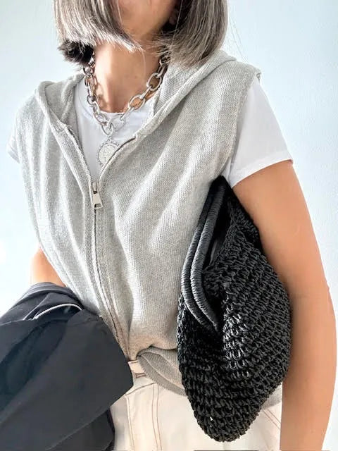 Chaleco Capucha Gris