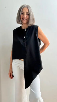 Camisa Sin Mangas Asimétrica Negro