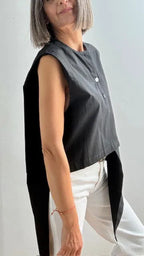 Camisa Sin Mangas Asimétrica Negro