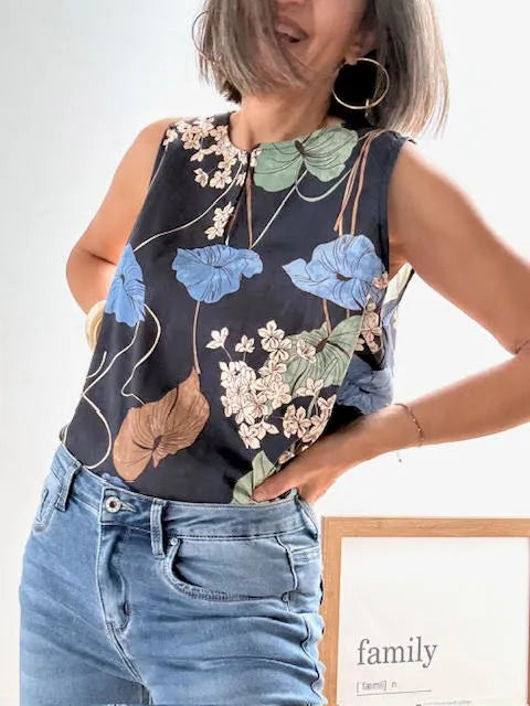 Top Sin Mangas Floral