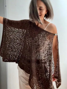 Poncho Chal Tejido Calado Marrón