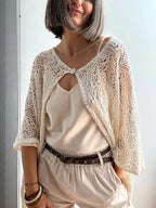 Poncho Chal Tejido Calado Beige