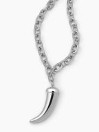 Collar Cadena Plateada & Cuerno