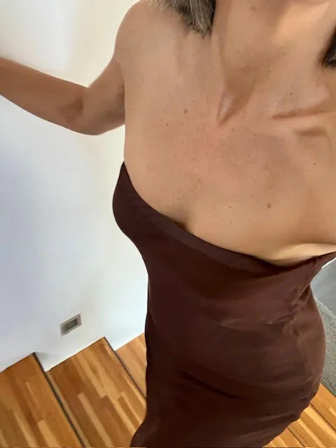 Vestido Asimétrico de Gasa Choco