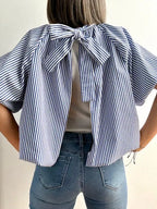 Blusa o Chaqueta Con Lazo Oversize Rayada Azul