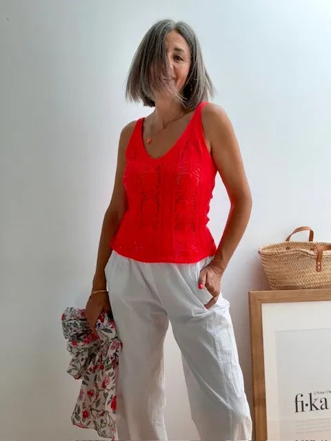 Top de Punto Calado Rojo Fluor