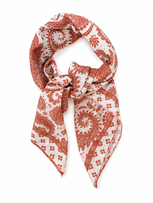 Pañuelo Estampando OT01