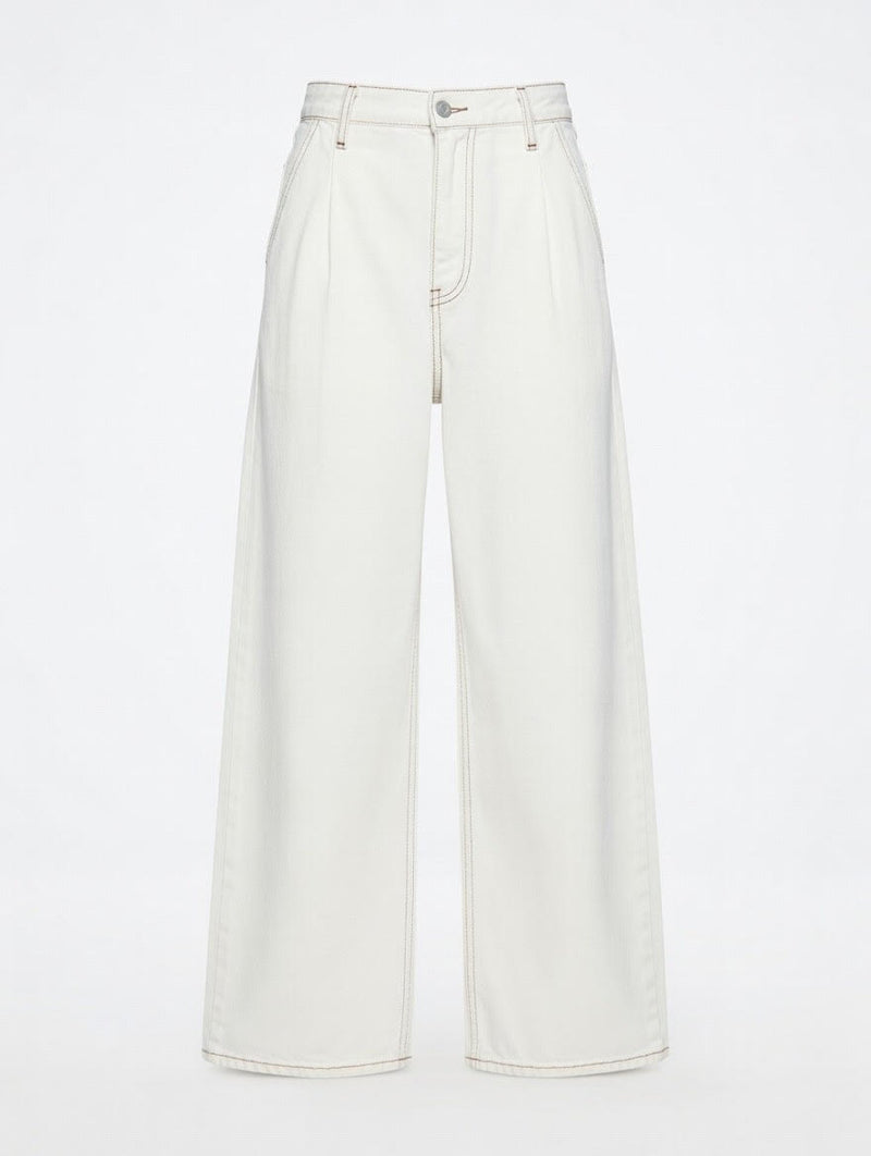 Pantalones Jean  Pinzas y Pespunte a Contraste