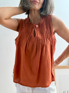 Blusa Trabillas Caldera   100% Algodón