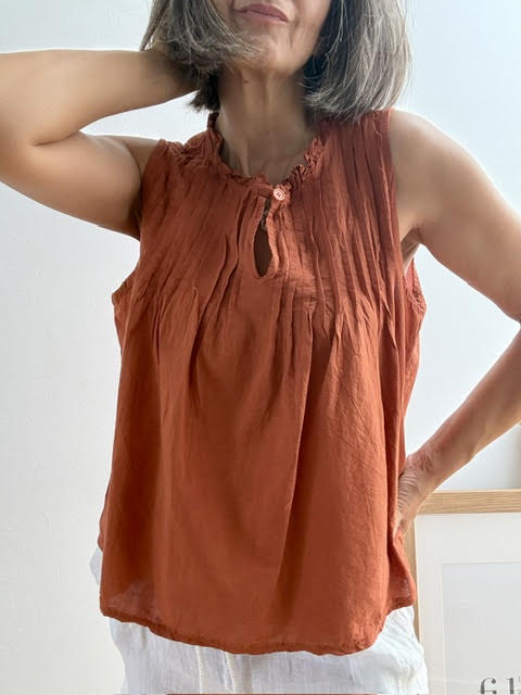 Blusa Trabillas Caldera   100% Algodón